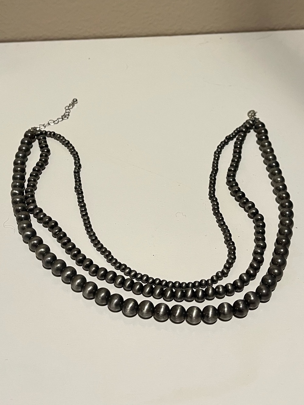 SHEIN Fake Navajo Pearl Necklace